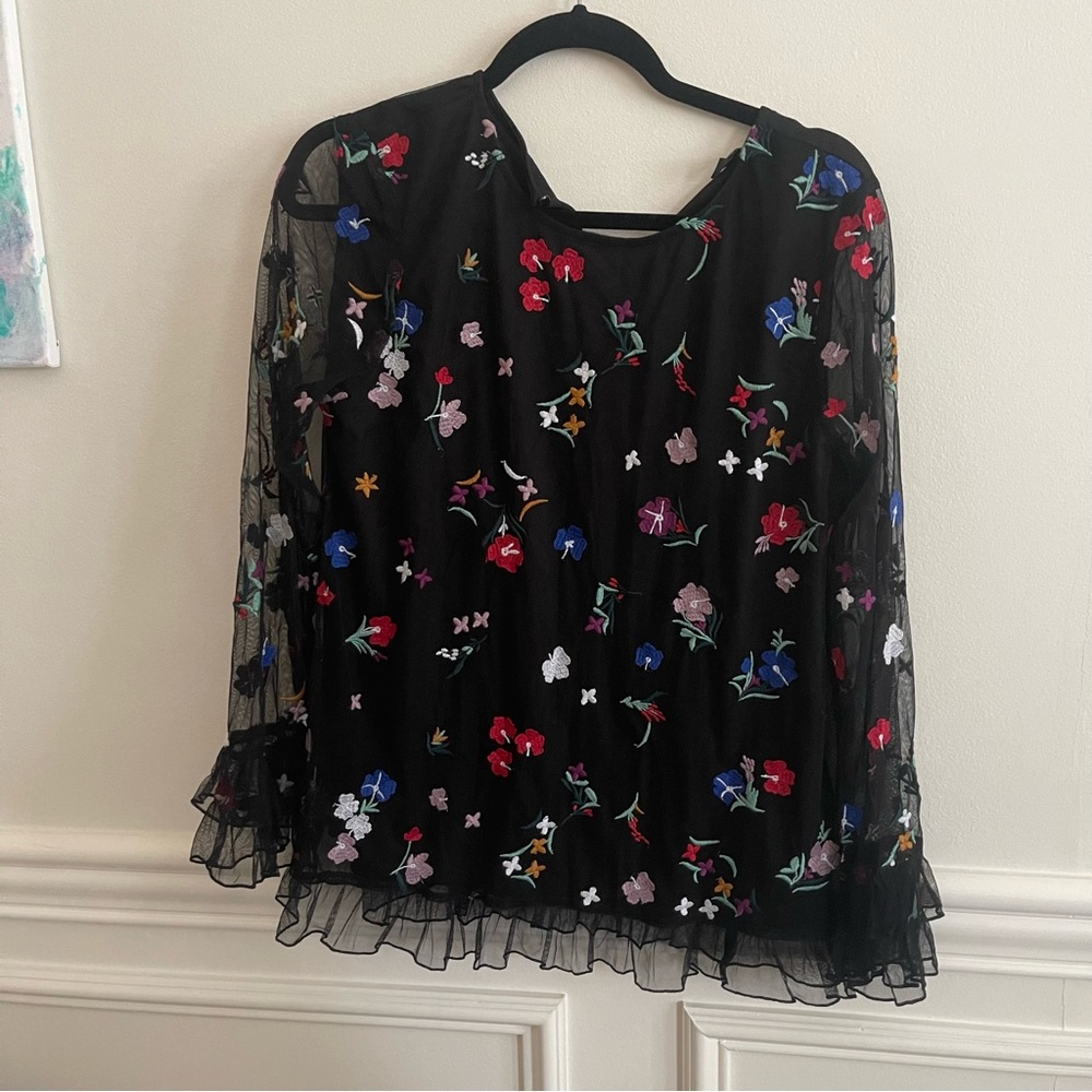 Du Jour medium sheer sleeve floral black embroidered top with ruffle hem - Picture 2 of 4
